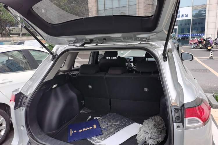 Used Toyota FRONTLANDER 2022 2.0L CVT Leading Edition Trunk