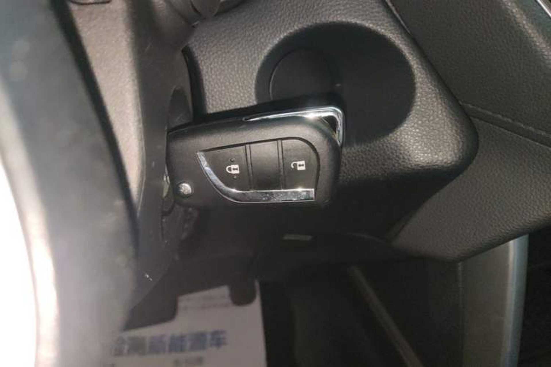 Used Toyota FRONTLANDER 2022 2.0L CVT Elite Edition Vehicle Key
