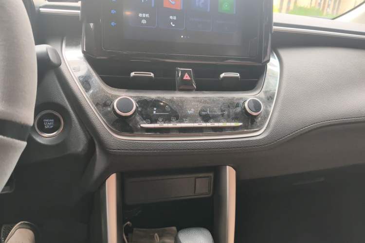 Used Toyota FRONTLANDER 2022 2.0L CVT Leading Edition Audio And AC Panel