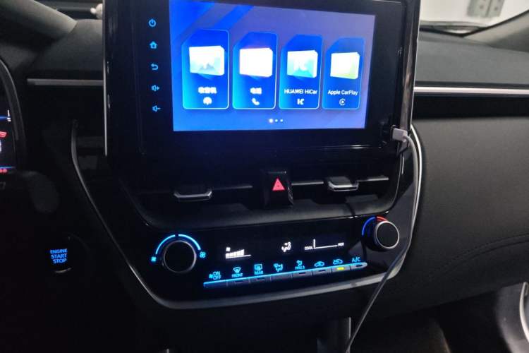 Used Toyota FRONTLANDER 2022 2.0L CVT Luxury Edition Audio And AC Panel