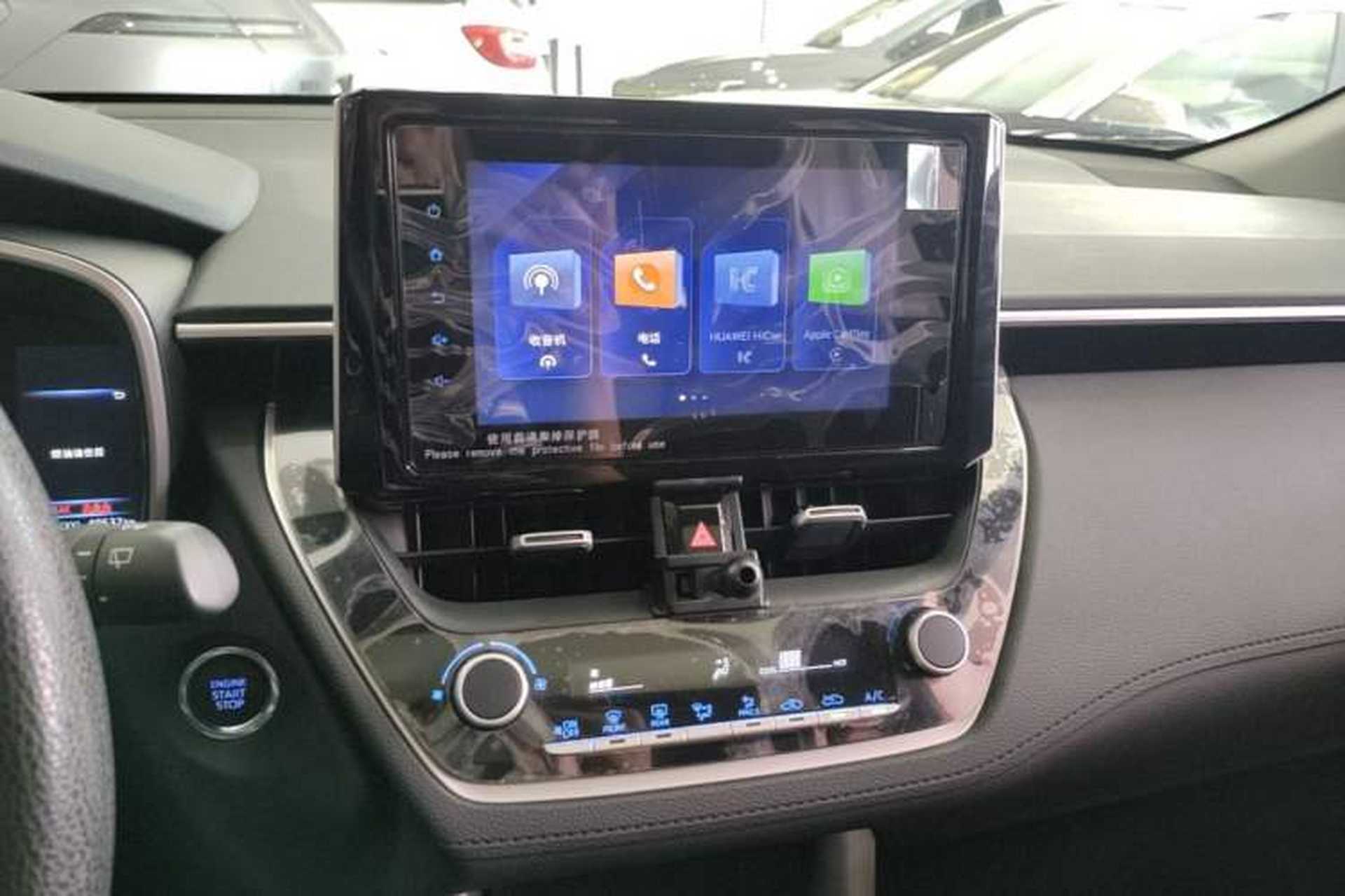 Used Toyota FRONTLANDER 2022 2.0L CVT Luxury Edition Audio And AC Panel