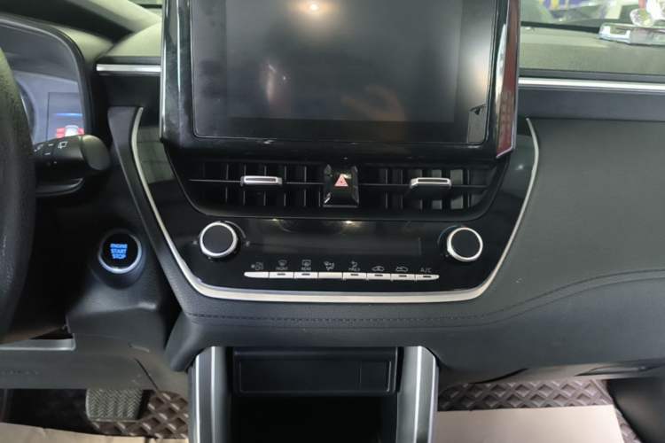 Used Toyota FRONTLANDER 2022 2.0L CVT Leading Edition Audio And AC Panel