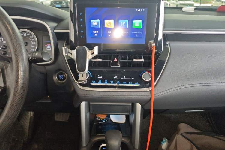 Used Toyota FRONTLANDER 2022 2.0L CVT Luxury Edition Audio And AC Panel