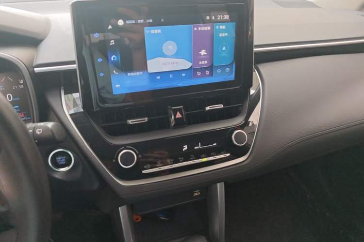 Used Toyota FRONTLANDER 2022 2.0L CVT Luxury PLUS Edition Audio And AC Panel