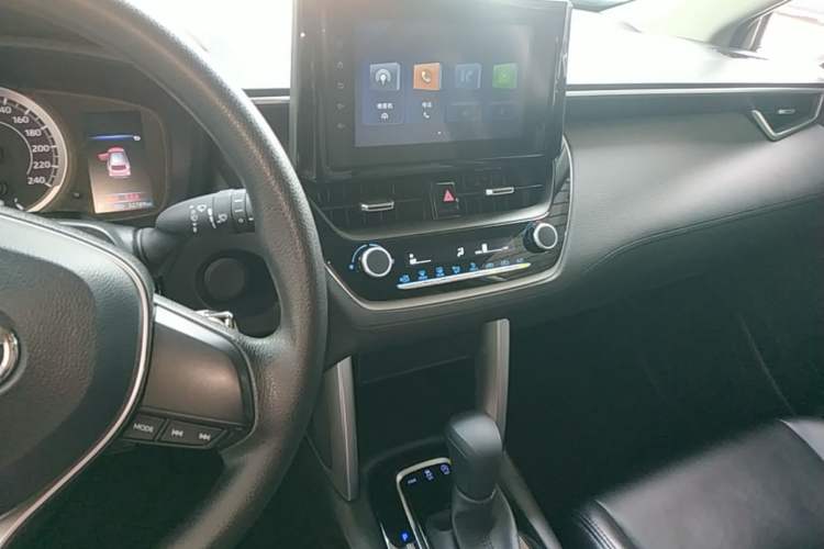 Used Toyota FRONTLANDER 2022 2.0L CVT Elite Edition Audio And AC Panel
