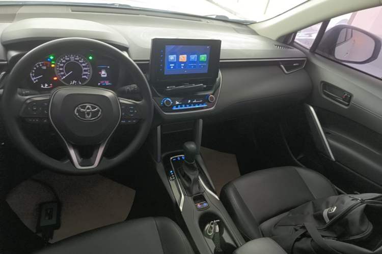 Used Toyota FRONTLANDER 2022 2.0L CVT Leading Edition Audio And AC Panel