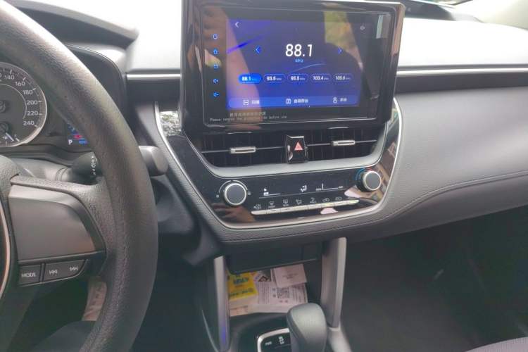 Used Toyota FRONTLANDER 2022 2.0L CVT Elite Edition Audio And AC Panel