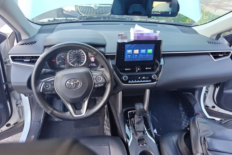 Used Toyota FRONTLANDER 2022 2.0L CVT Leading Edition Center Console