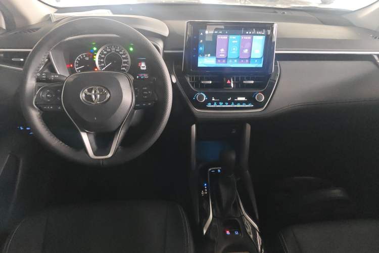 Used Toyota FRONTLANDER 2022 2.0L CVT Luxury PLUS Edition Center Console