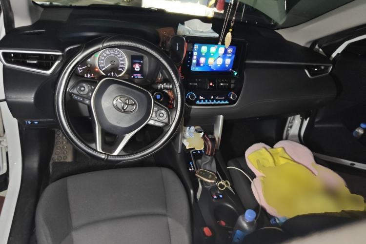 Used Toyota FRONTLANDER 2022 2.0L CVT Leading Edition Center Console