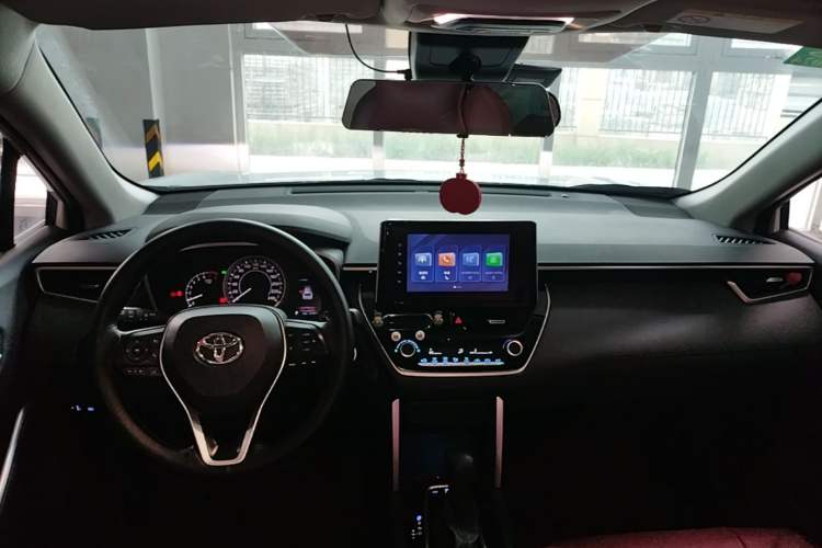 Used Toyota FRONTLANDER 2022 2.0L CVT Luxury Edition Center Console