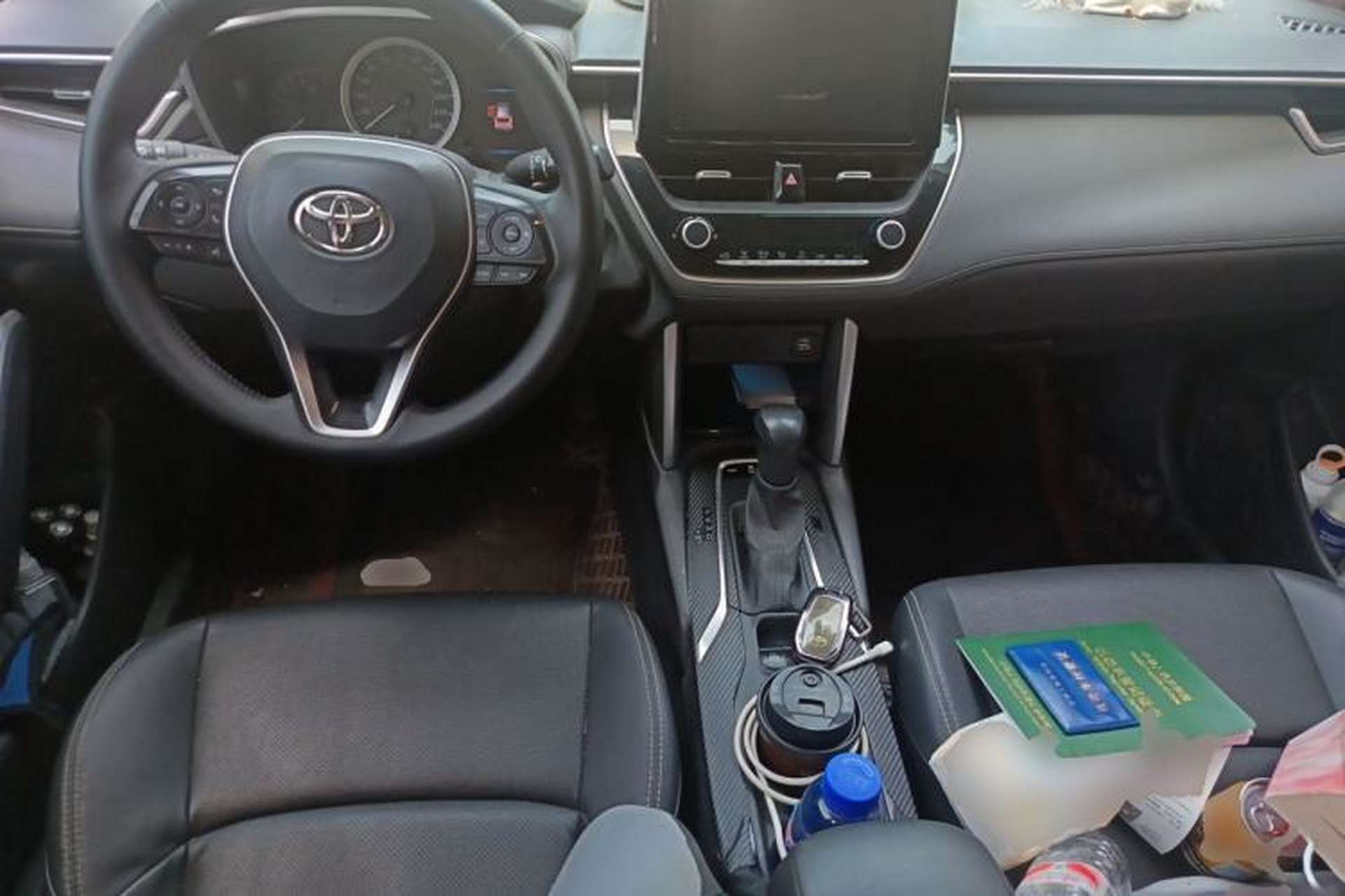 Used Toyota FRONTLANDER 2022 2.0L CVT Luxury PLUS Edition Center Console