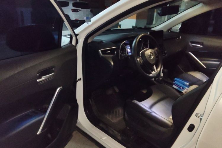 Used Toyota FRONTLANDER 2022 2.0L CVT Luxury Edition Driver Seat