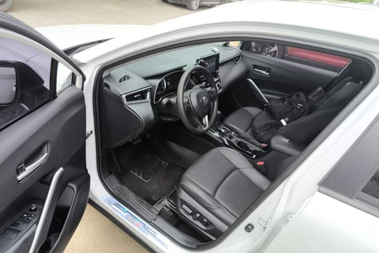 Used Toyota FRONTLANDER 2022 2.0L CVT Luxury Edition Driver Seat