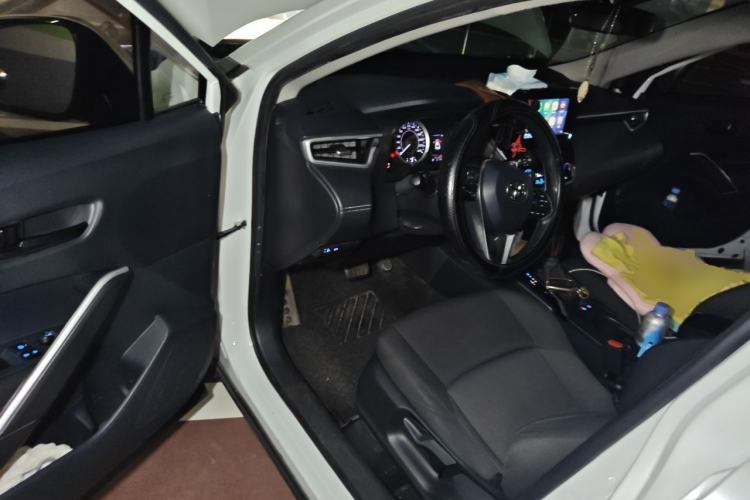 Used Toyota FRONTLANDER 2022 2.0L CVT Leading Edition Driver Seat