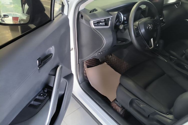 Used Toyota FRONTLANDER 2022 2.0L CVT Leading Edition Driver Seat