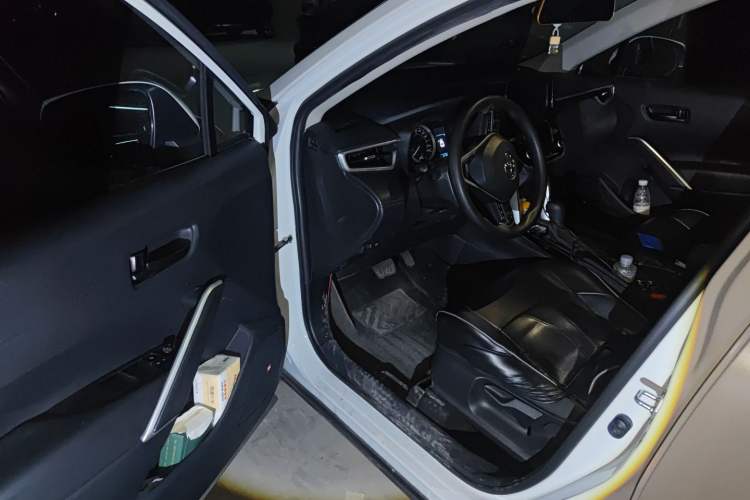 Used Toyota FRONTLANDER 2022 2.0L CVT Leading Edition Driver Seat