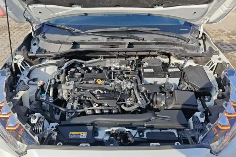 Used Toyota FRONTLANDER 2022 2.0L CVT Luxury PLUS Edition Engine Bay
