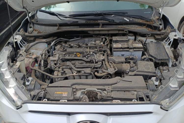 Used Toyota FRONTLANDER 2022 2.0L CVT Luxury Edition Engine Bay