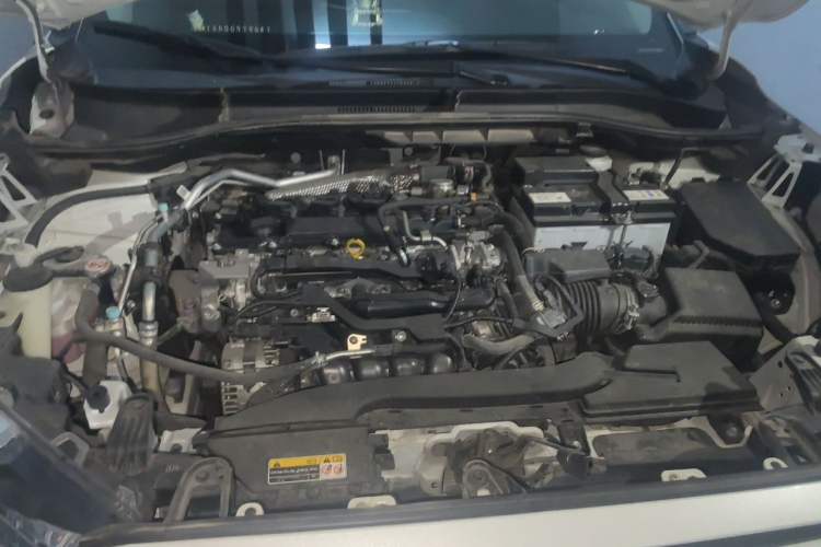 Used Toyota FRONTLANDER 2022 2.0L CVT Luxury Edition Engine Bay