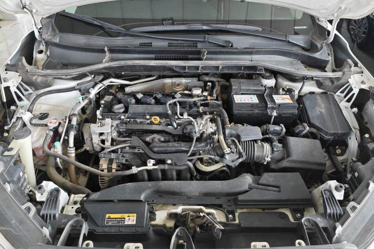 Used Toyota FRONTLANDER 2022 2.0L CVT Elite Edition Engine Bay