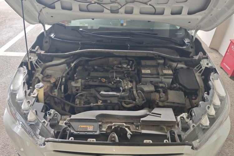 Used Toyota FRONTLANDER 2022 2.0L CVT Luxury Edition Engine Bay