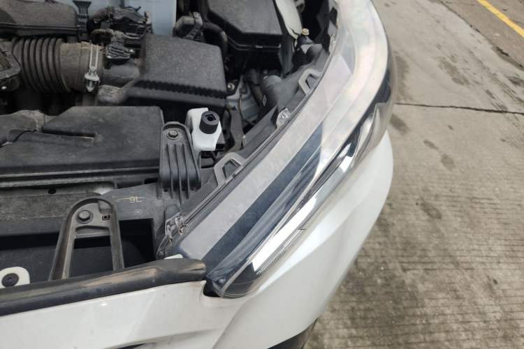 Used Toyota FRONTLANDER 2022 2.0L CVT Elite Edition Engine Bay Left