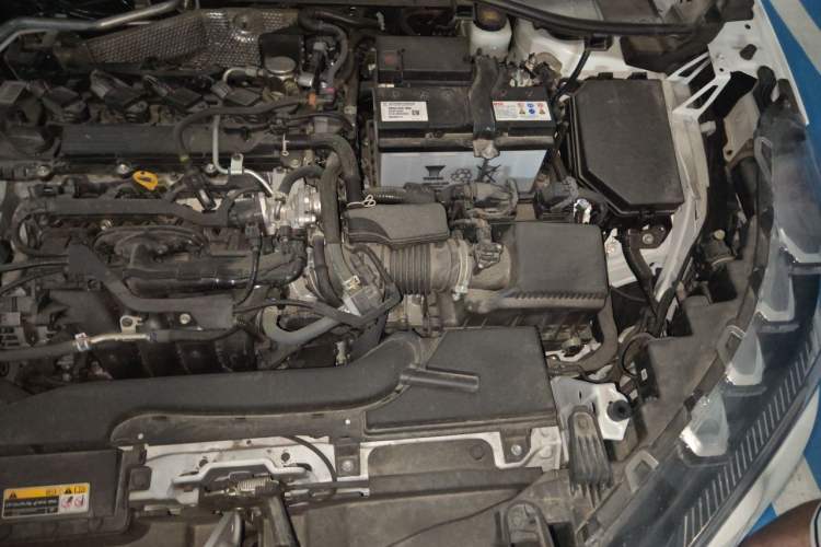 Used Toyota FRONTLANDER 2022 2.0L CVT Luxury Edition Engine Bay Left