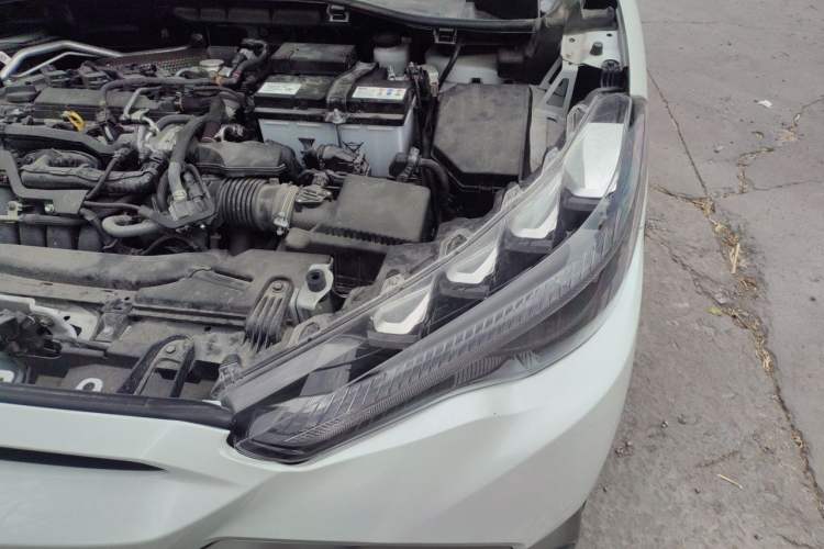 Used Toyota FRONTLANDER 2022 2.0L CVT Luxury Edition Engine Bay Left