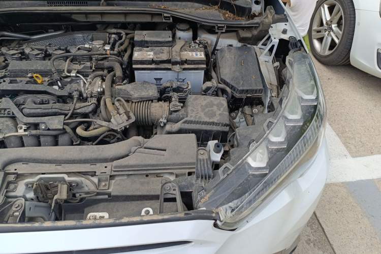 Used Toyota FRONTLANDER 2022 2.0L CVT Luxury Edition Engine Bay Left