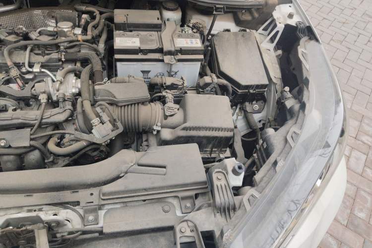 Used Toyota FRONTLANDER 2022 2.0L CVT Elite Edition Engine Bay Left