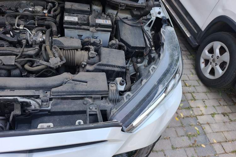 Used Toyota FRONTLANDER 2022 2.0L CVT Elite Edition Engine Bay Left