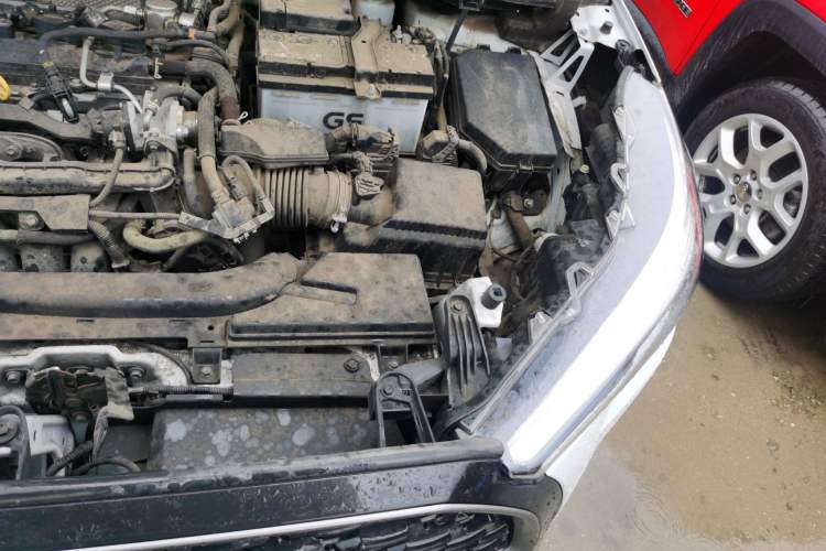 Used Toyota FRONTLANDER 2022 2.0L CVT Luxury Edition Engine Bay Left