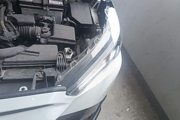Used Toyota FRONTLANDER 2022 2.0L CVT Elite Edition Engine Bay Left