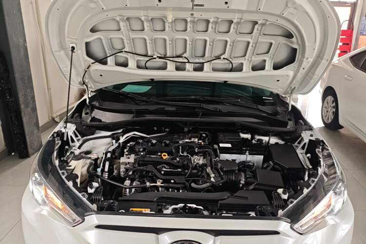 Used Toyota FRONTLANDER 2022 2.0L CVT Leading Edition Engine Bay
