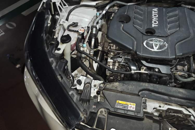 Used Toyota FRONTLANDER 2022 2.0L CVT Leading Edition Engine Bay Right