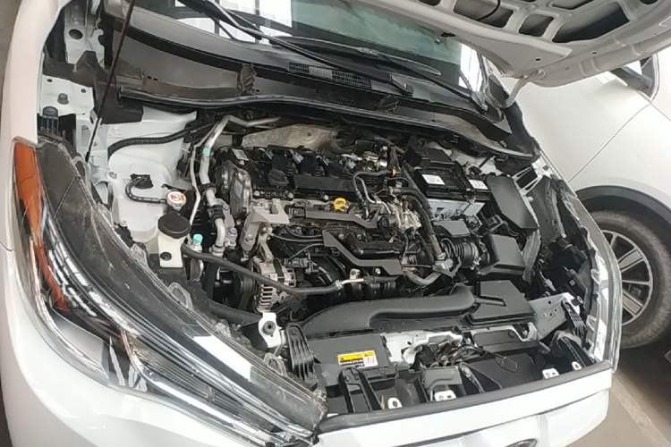 Used Toyota FRONTLANDER 2022 2.0L CVT Leading Edition Engine Bay