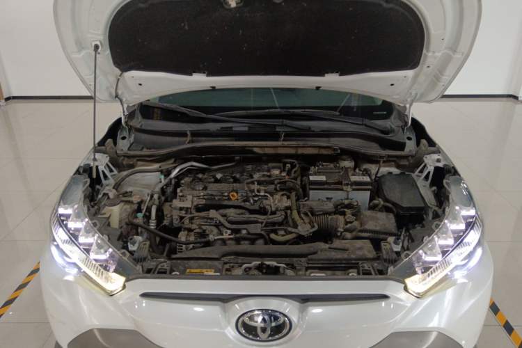 Used Toyota FRONTLANDER 2022 2.0L CVT Luxury PLUS Edition Engine Bay