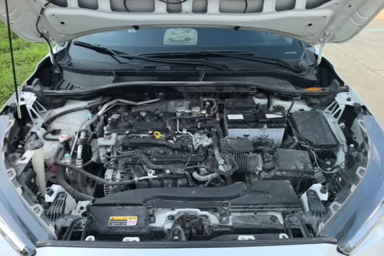 Used Toyota FRONTLANDER 2022 2.0L CVT Elite Edition Engine Bay