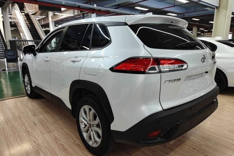 Used Toyota FRONTLANDER 2022 2.0L CVT Leading Edition Exterior 2
