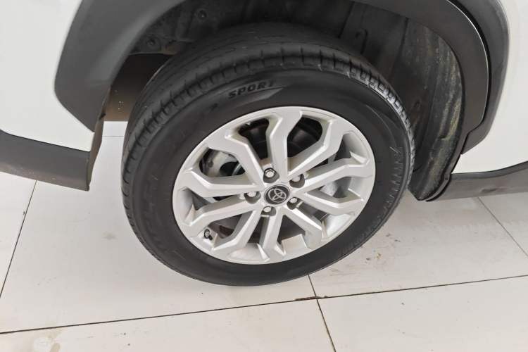 Used Toyota FRONTLANDER 2022 2.0L CVT Elite Edition Exterior 3