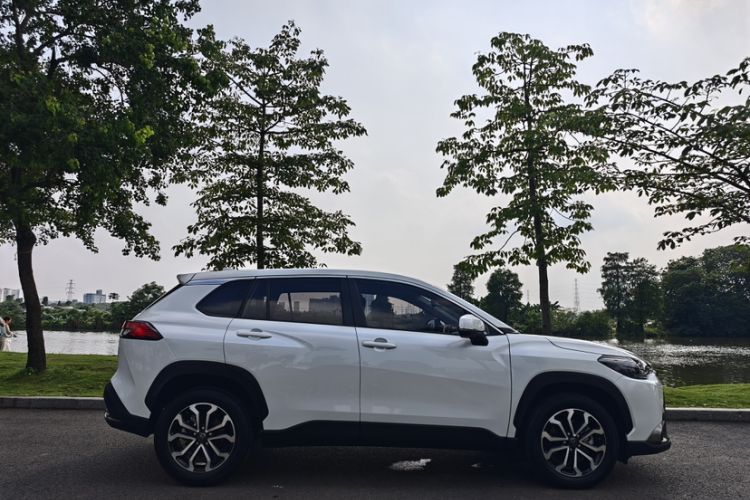 Used Toyota FRONTLANDER 2022 2.0L CVT Luxury Edition Exterior 4