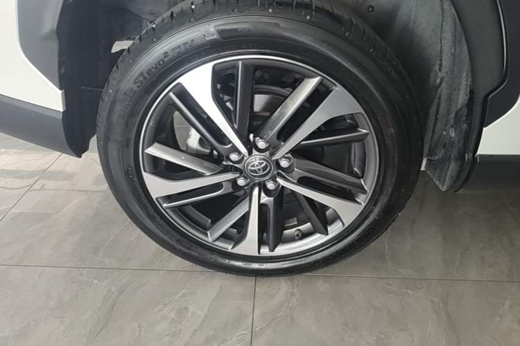 Used Toyota FRONTLANDER 2022 2.0L CVT Luxury PLUS Edition Exterior 5