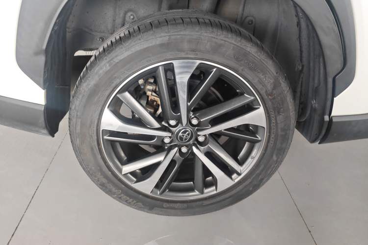Used Toyota FRONTLANDER 2022 2.0L CVT Luxury PLUS Edition Exterior 5