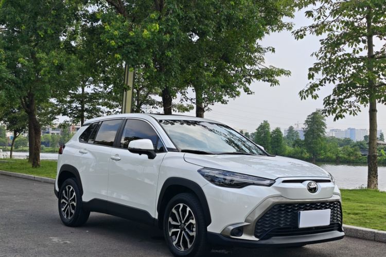 Used Toyota FRONTLANDER 2022 2.0L CVT Luxury Edition Exterior 8