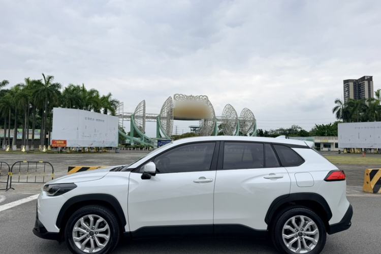 Used Toyota FRONTLANDER 2022 2.0L CVT Elite Edition Exterior 9