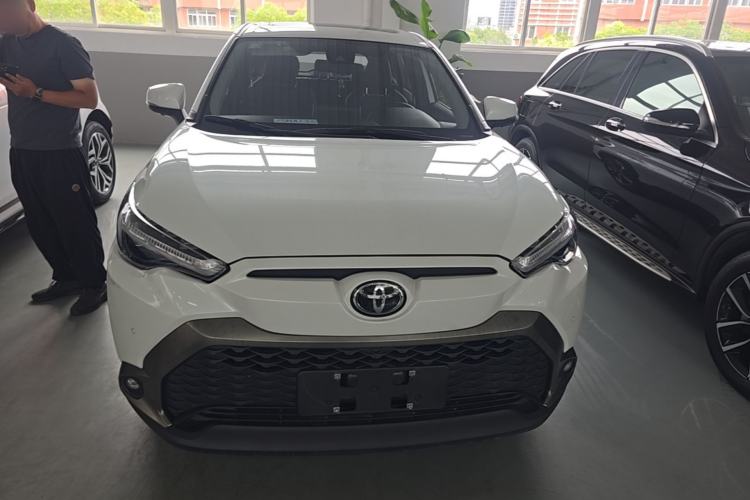 Used Toyota FRONTLANDER 2022 2.0L CVT Luxury PLUS Edition Front
