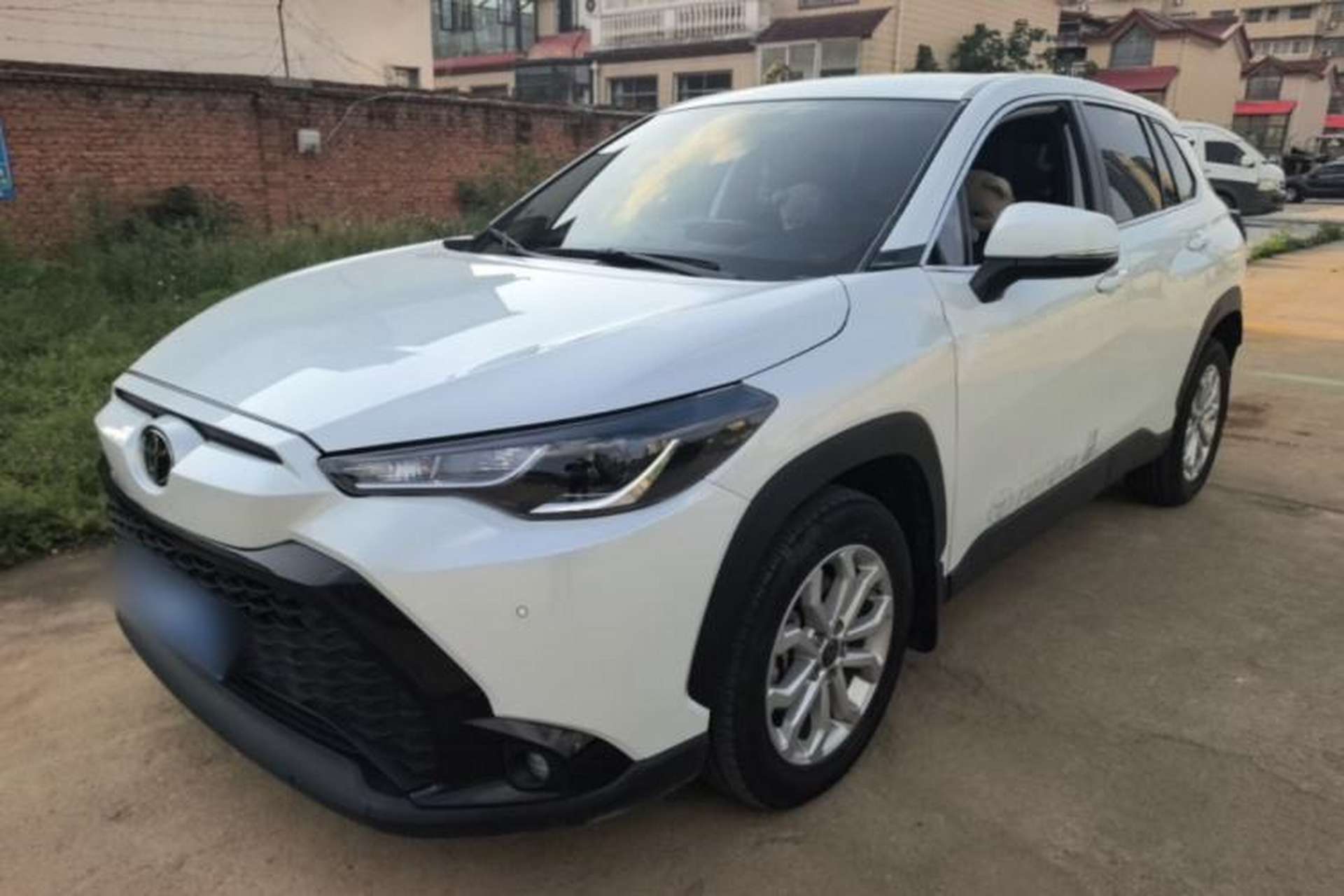 Used Toyota FRONTLANDER 2022 2.0L CVT Elite Edition Front Left 45 Deg