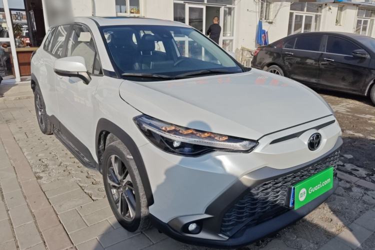 Used Toyota FRONTLANDER 2022 2.0L CVT Luxury PLUS Edition Front Right 45 Deg