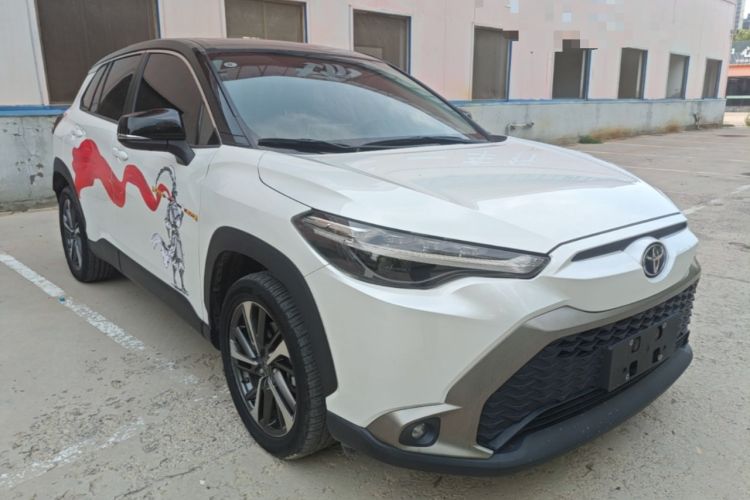 Used Toyota FRONTLANDER 2022 2.0L CVT Luxury PLUS Edition Front Right 45 Deg